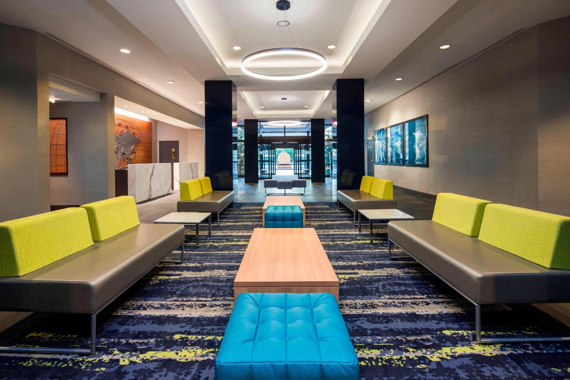Sheraton Suites Philadelphia Airport Экстерьер фото