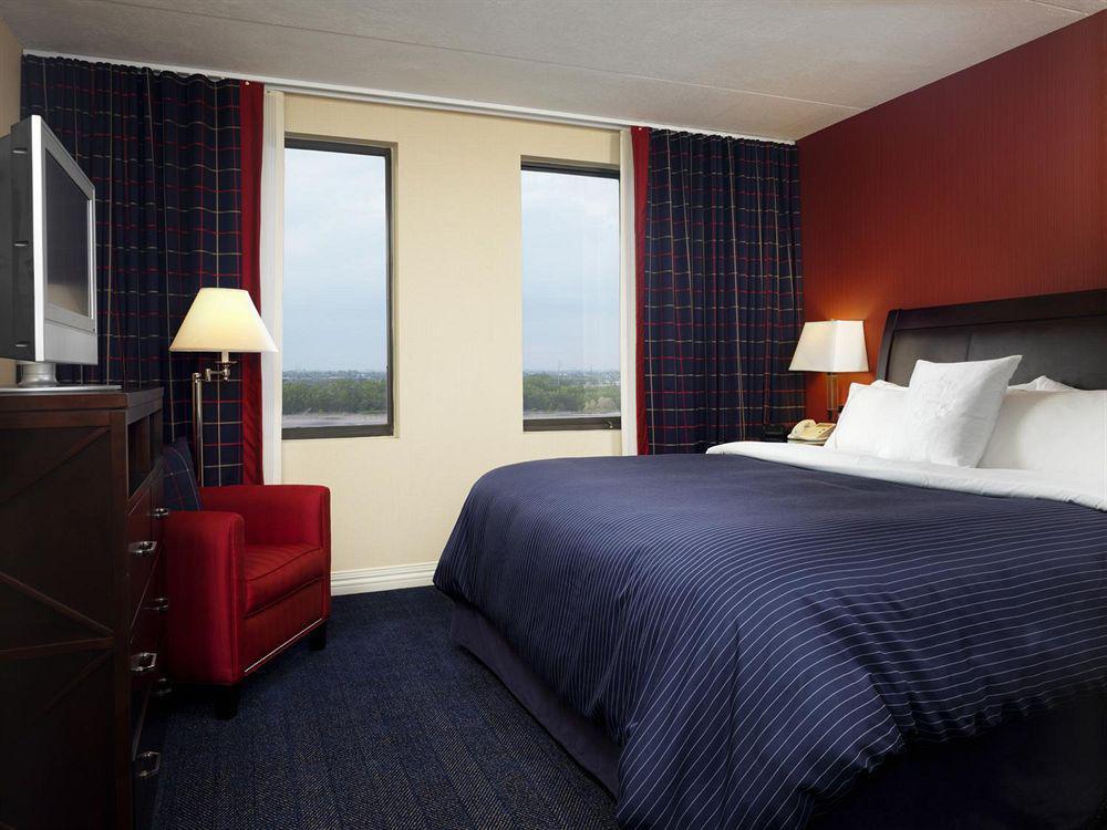 Sheraton Suites Philadelphia Airport Номер фото